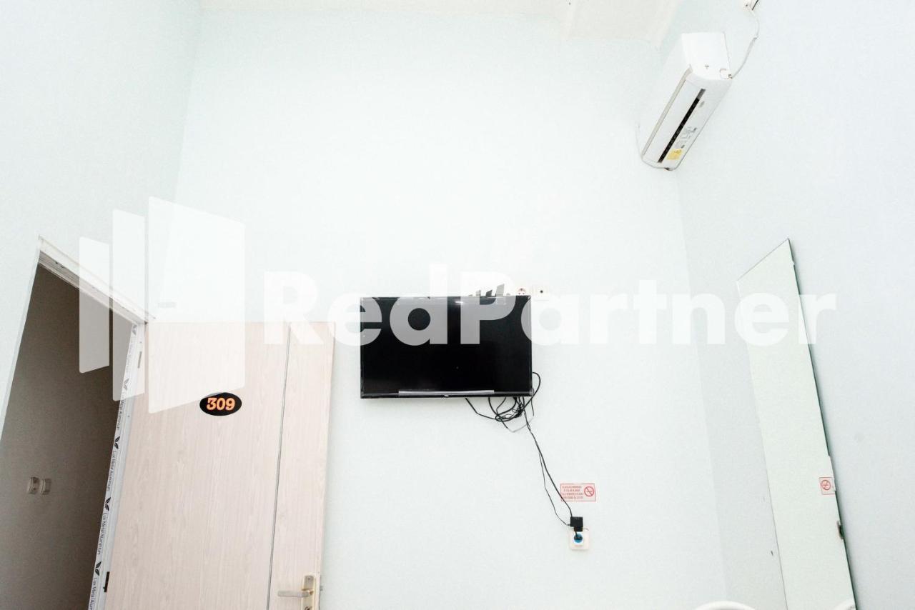 Happy Inn Puspo Mitra Reddoorz Jomblang المظهر الخارجي الصورة